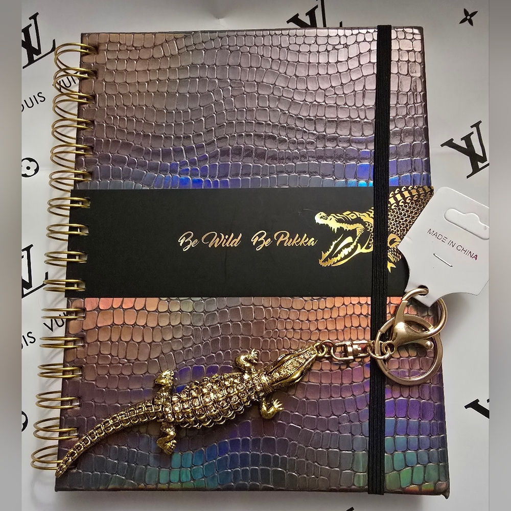2 Piece Set: Pukka Crocodile/ Alligator Project Notebook & Bag Charm NEW